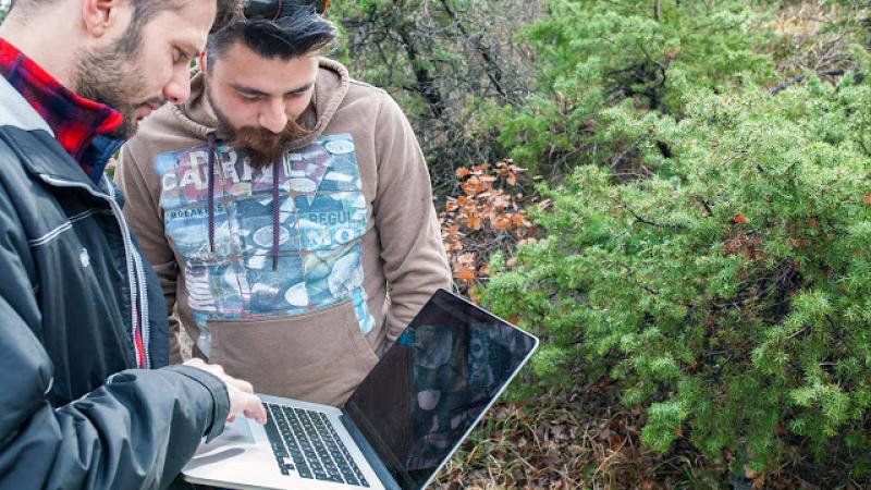 A TU PER TU CON L'OCCHIO NASCOSTO DEI SIBILLINI